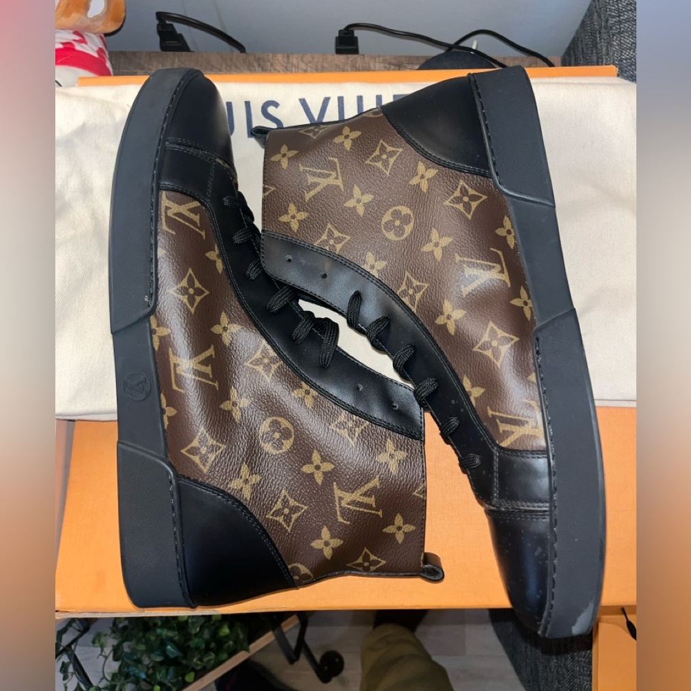 Louis Vuitton Match Up High Cocoa Sneaker Boots - Picture 4 of 9